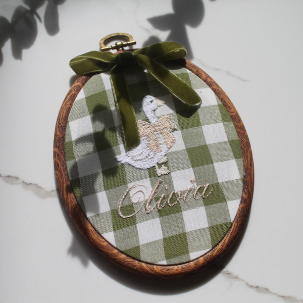 Goose Wall Hanging Green