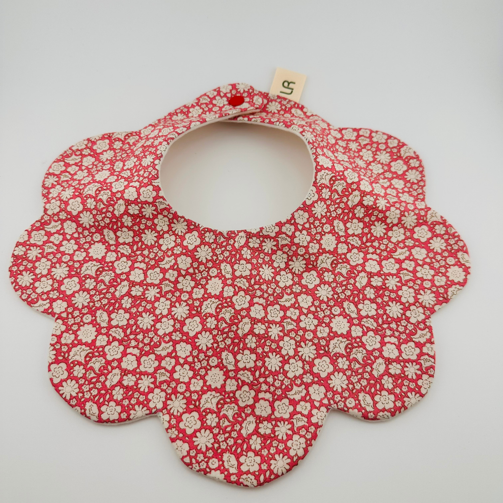 Scalloped Baby Bib – Red Floral Print