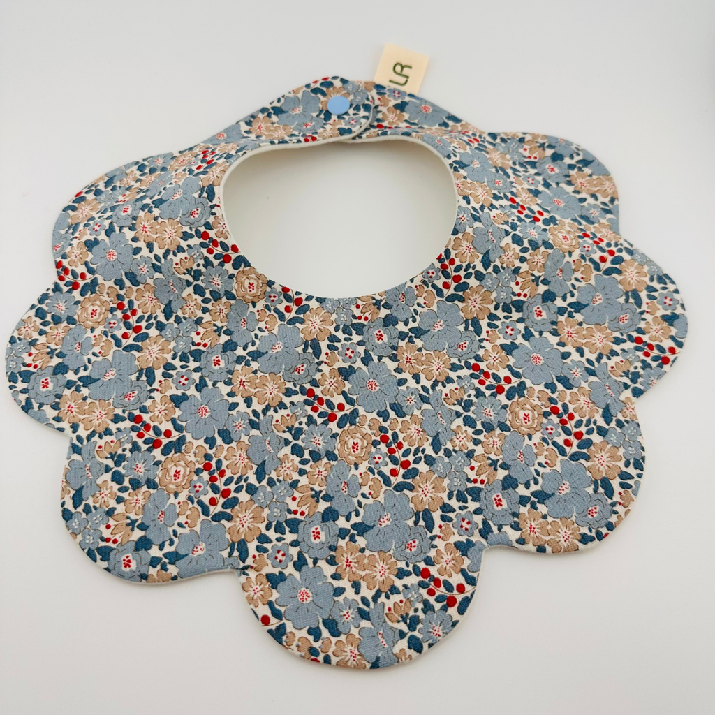 Scalloped Baby Bib – Blue Floral Print